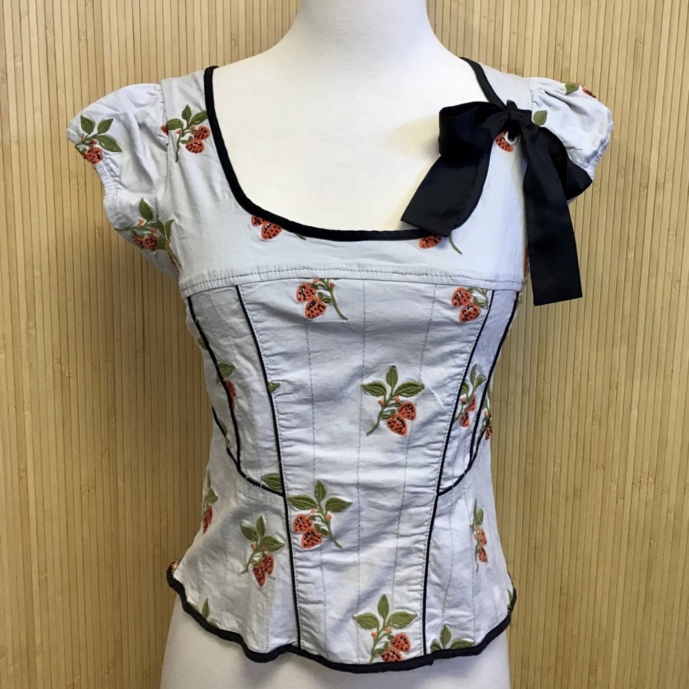 Floreat Strawberry Top